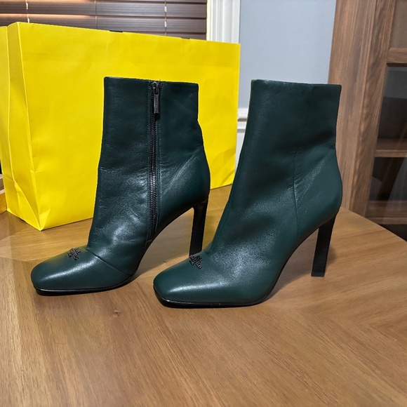 Karl Lagerfield Paris Vica Boot Forest Green Size 10 NWOT - Picture 3 of 6